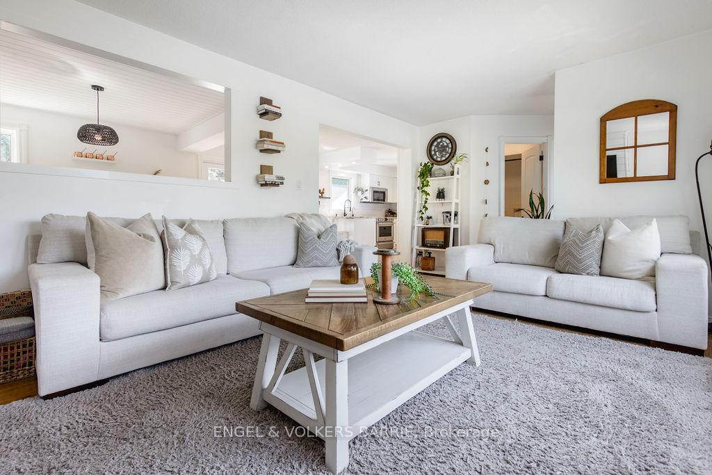 Photo 6 of 1309 St Vincent Street, Springwater, Midhurst — HOMEH