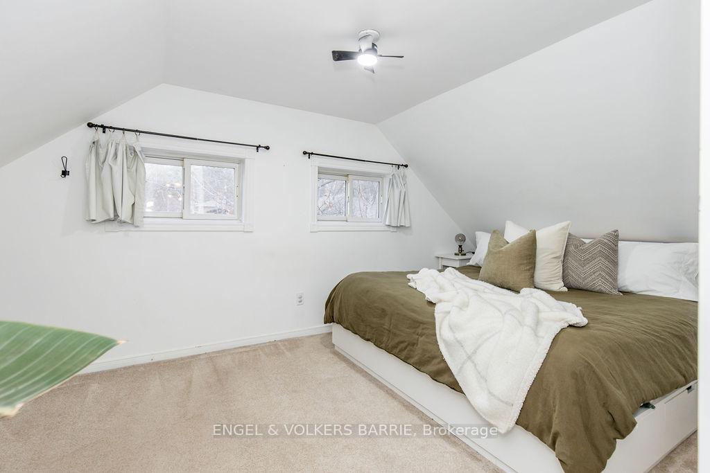Photo 19 of 1309 St Vincent Street, Springwater, Midhurst — HOMEH