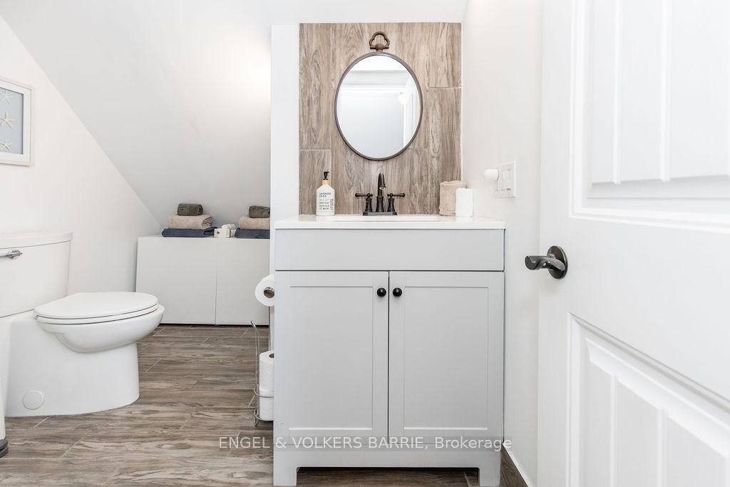 Photo 21 of 1309 St Vincent Street, Springwater, Midhurst — HOMEH