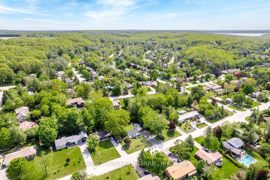 Photo 37 of 1309 St Vincent Street, Springwater, Midhurst — HOMEH