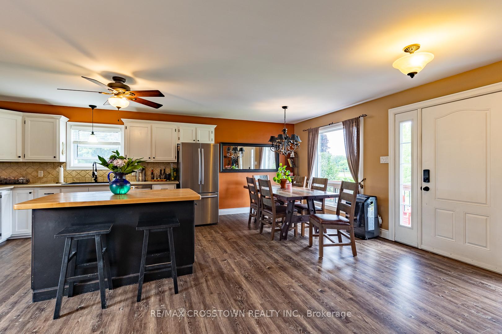 Photo 9 of 14308 County 27 Road, Springwater, Rural Springwater — HOMEH