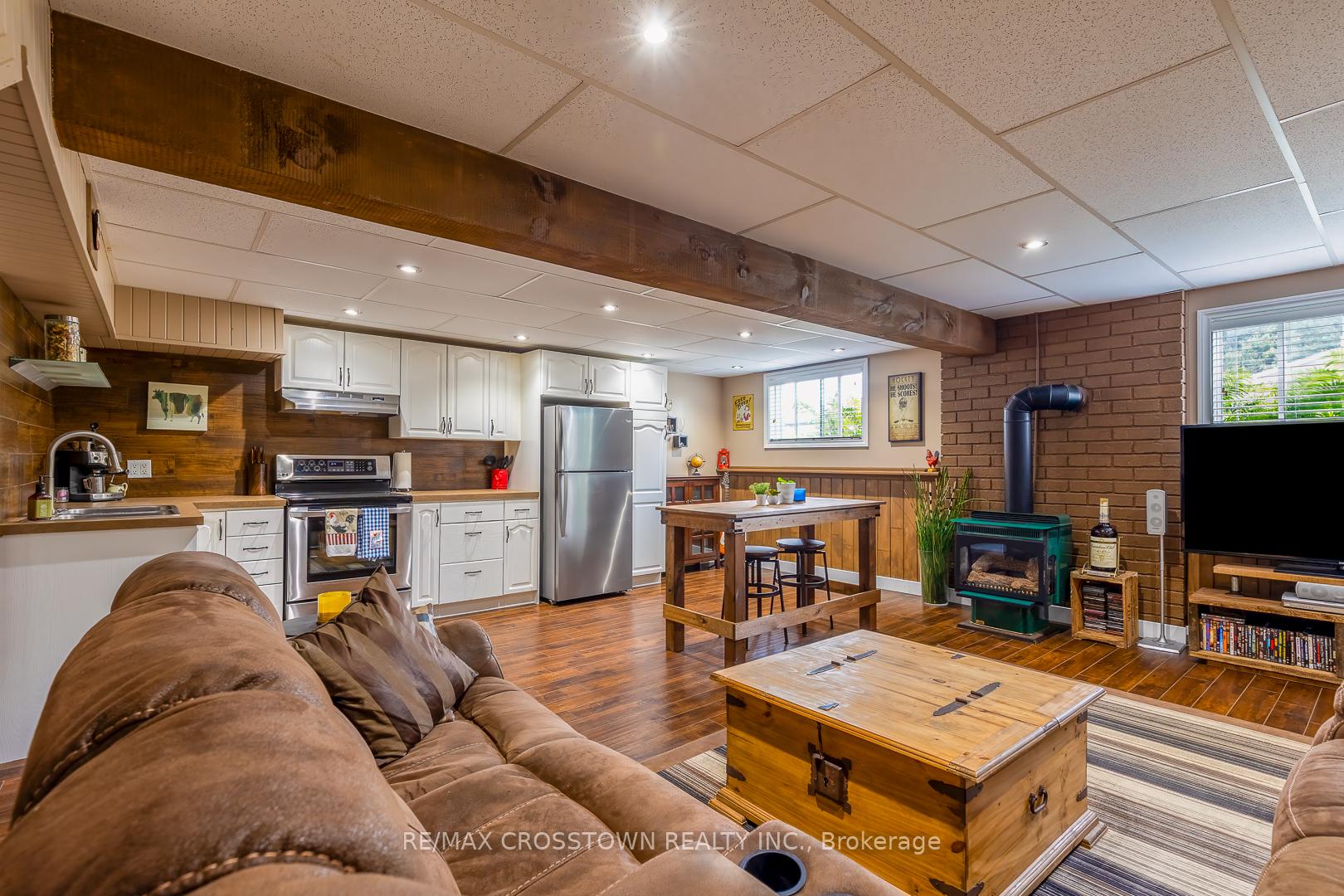 Photo 23 of 14308 County 27 Road, Springwater, Rural Springwater — HOMEH