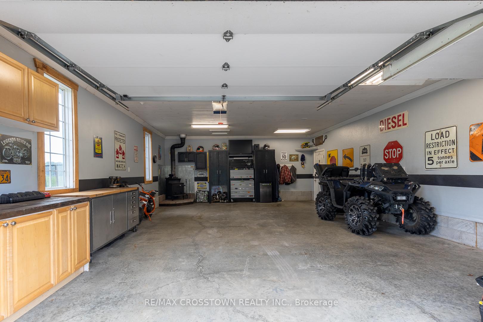 Photo 43 of 14308 County 27 Road, Springwater, Rural Springwater — HOMEH