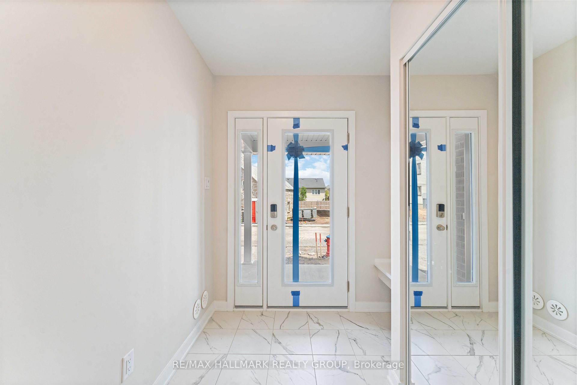 Photo 3 of 757 Kinstead Private, Ottawa, Stittsville (North) — HOMEH