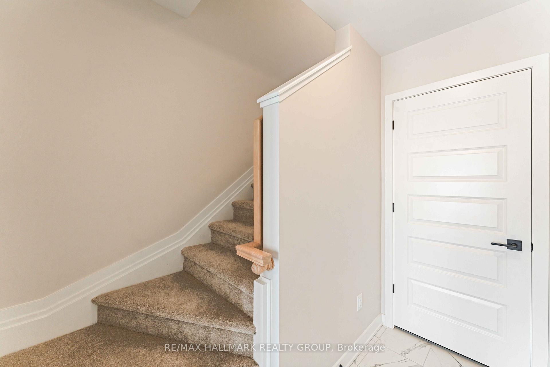 Photo 4 of 757 Kinstead Private, Ottawa, Stittsville (North) — HOMEH