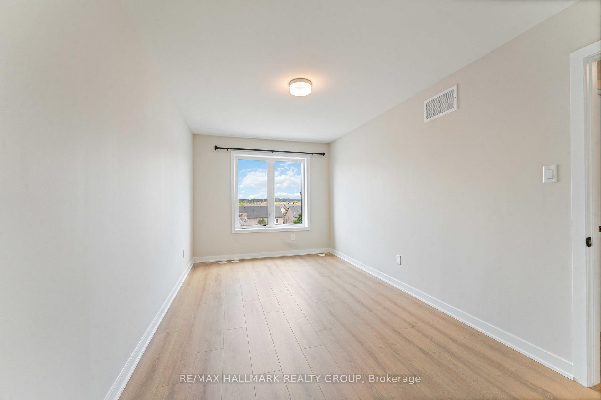 Photo 17 of 757 Kinstead Private, Ottawa, Stittsville (North) — HOMEH
