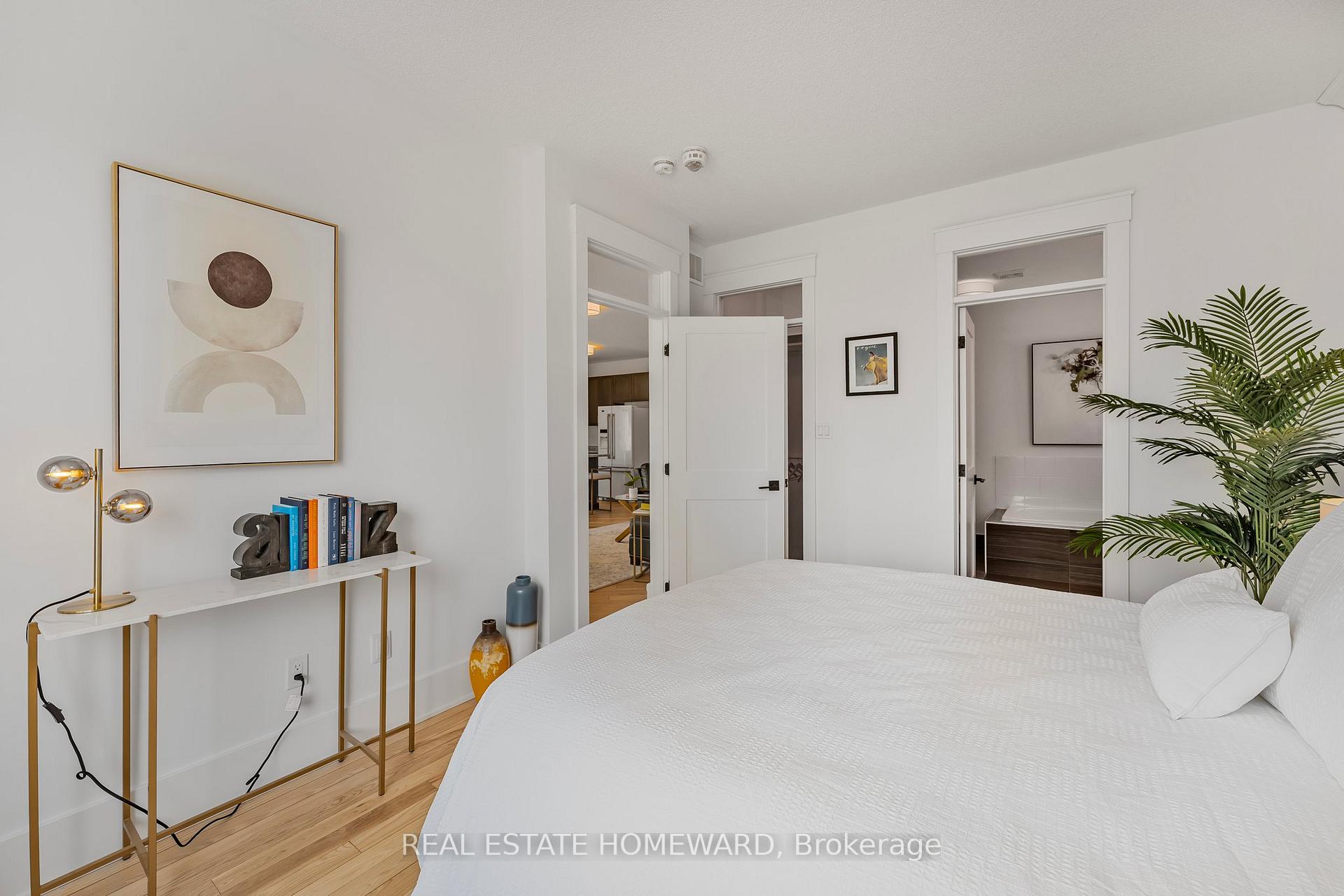 Photo 13 of 2 Cameron Street, Springwater, Centre Vespra — HOMEH