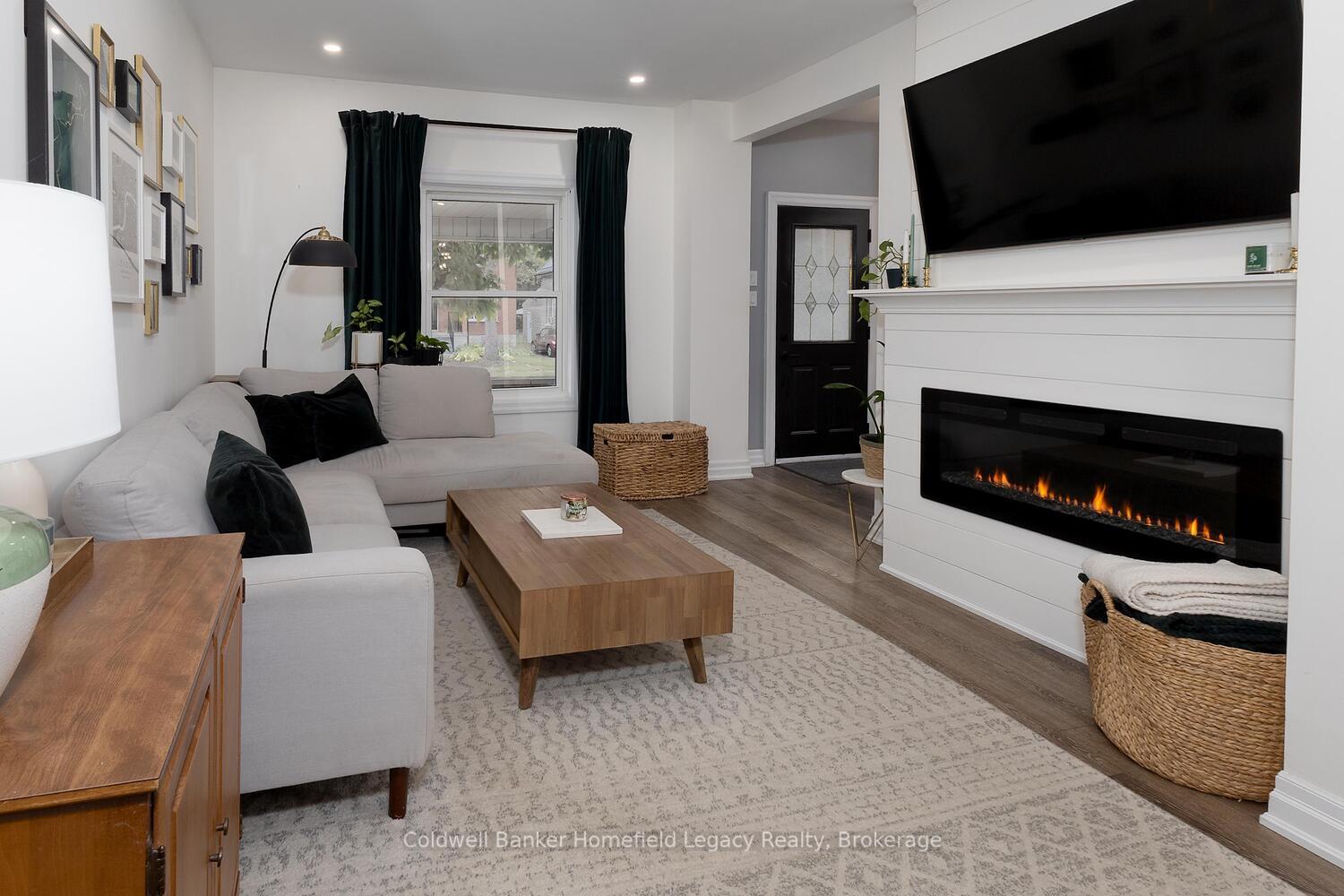 Photo 5 of 95 Mcnab Street, Stratford — HOMEH