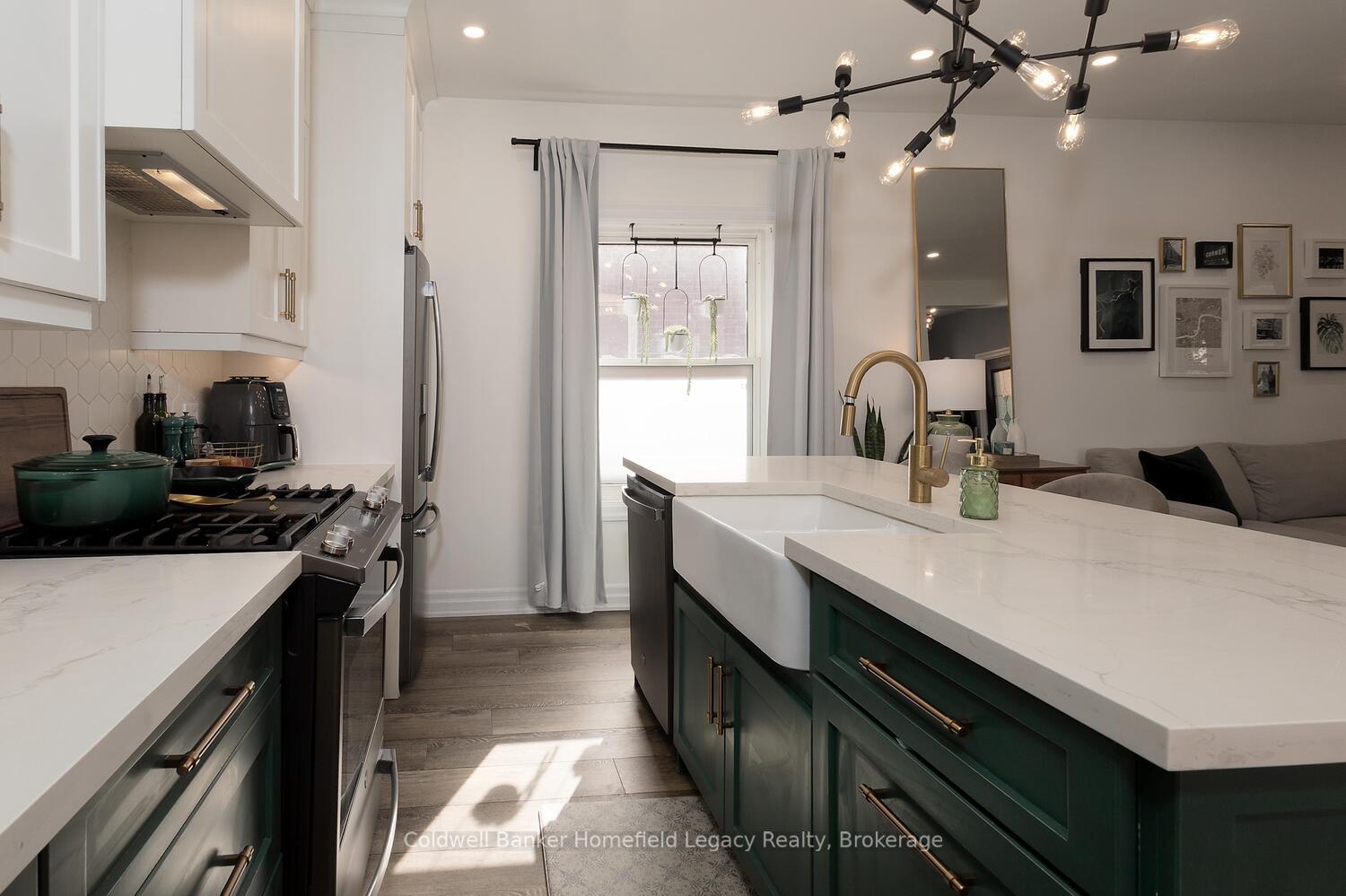 Photo 12 of 95 Mcnab Street, Stratford — HOMEH