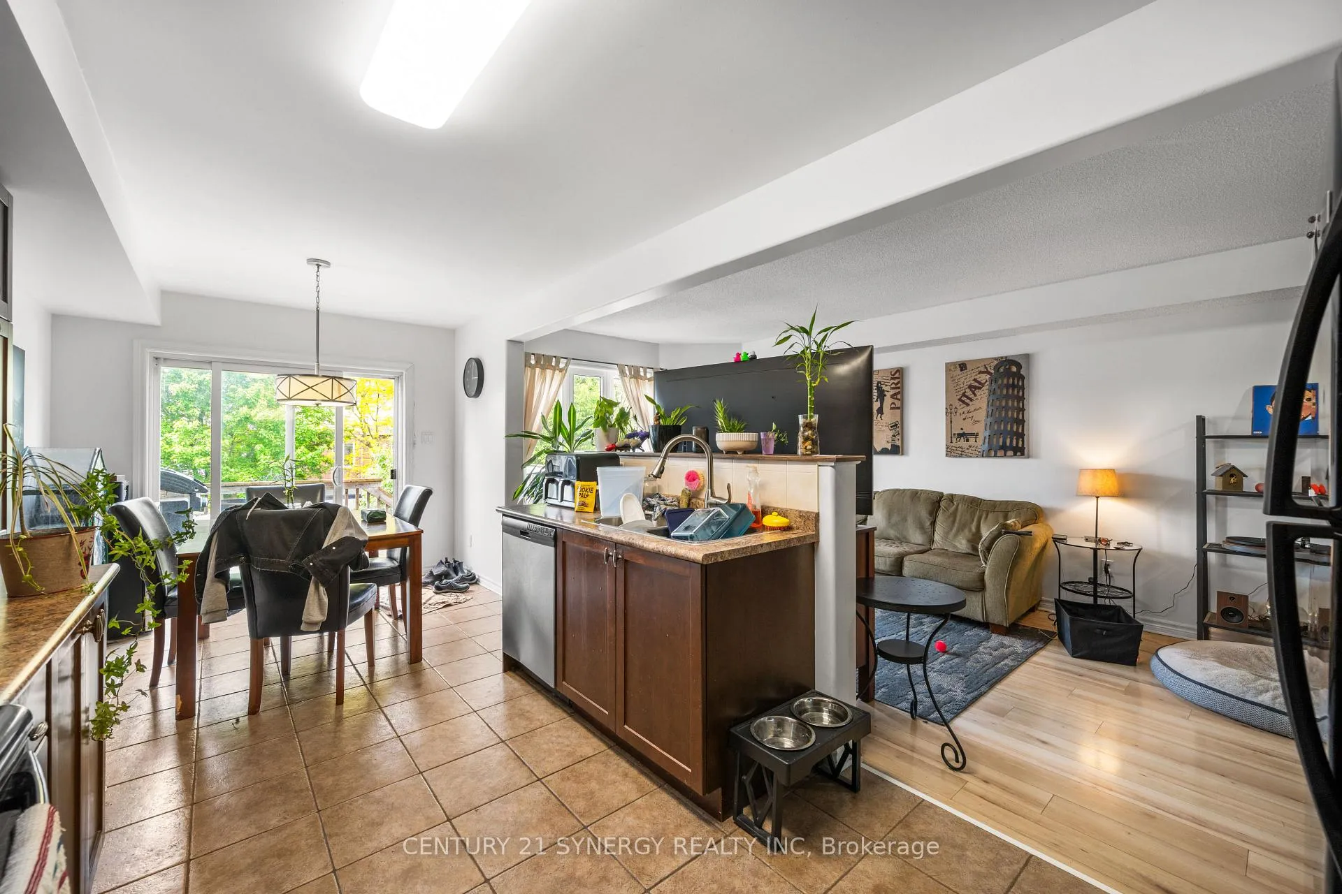 Photo 6 of 148 Talltree Crescent, Ottawa, Stittsville (Central) — HOMEH