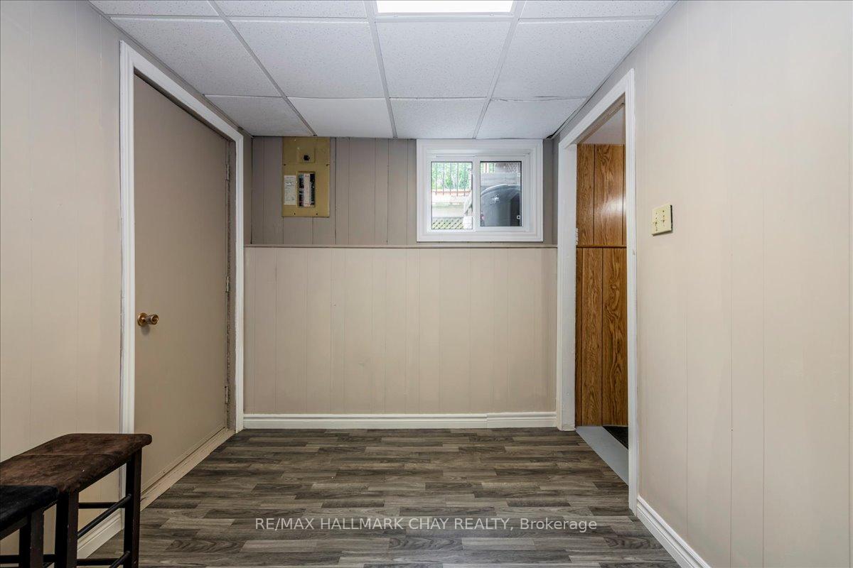 Photo 22 of 17 Glenview Avenue, Springwater, Elmvale — HOMEH