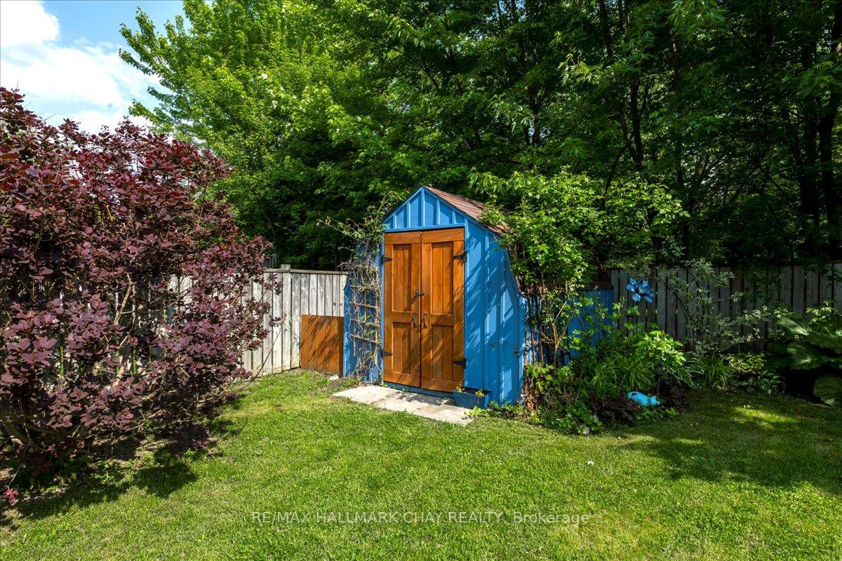 Photo 30 of 17 Glenview Avenue, Springwater, Elmvale — HOMEH