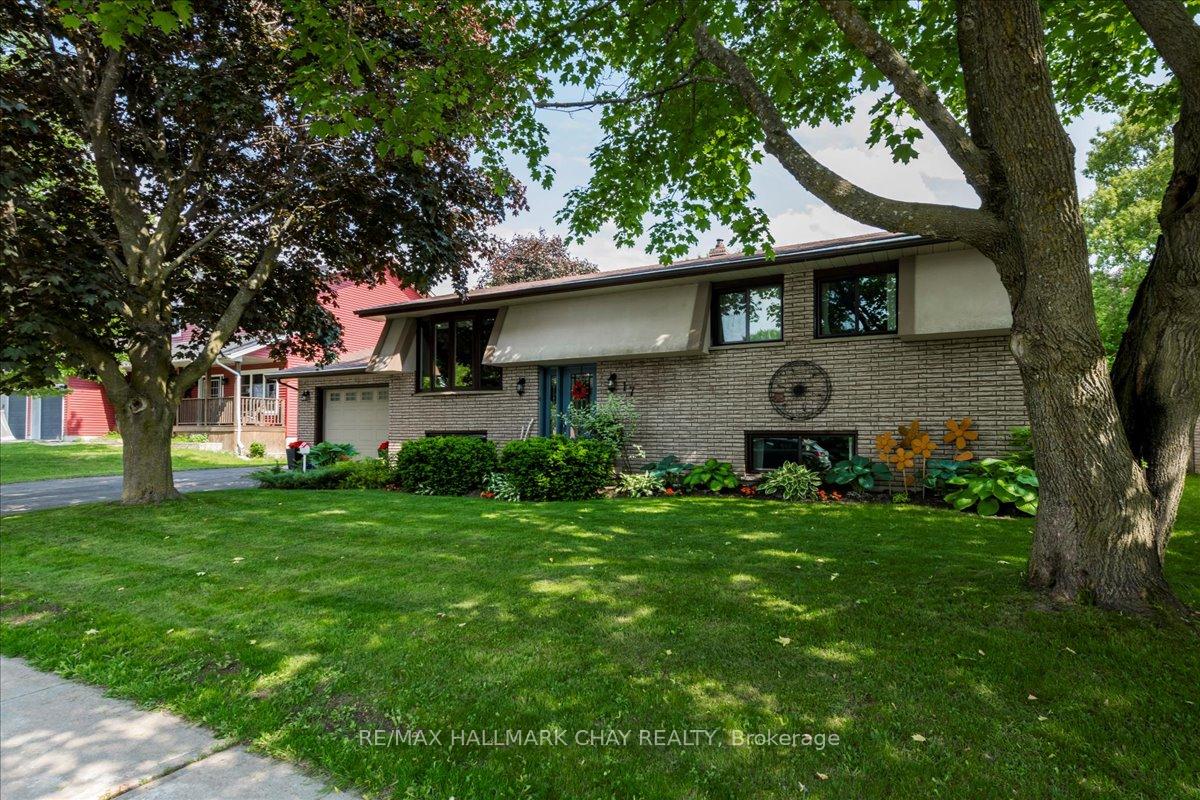 Photo 36 of 17 Glenview Avenue, Springwater, Elmvale — HOMEH