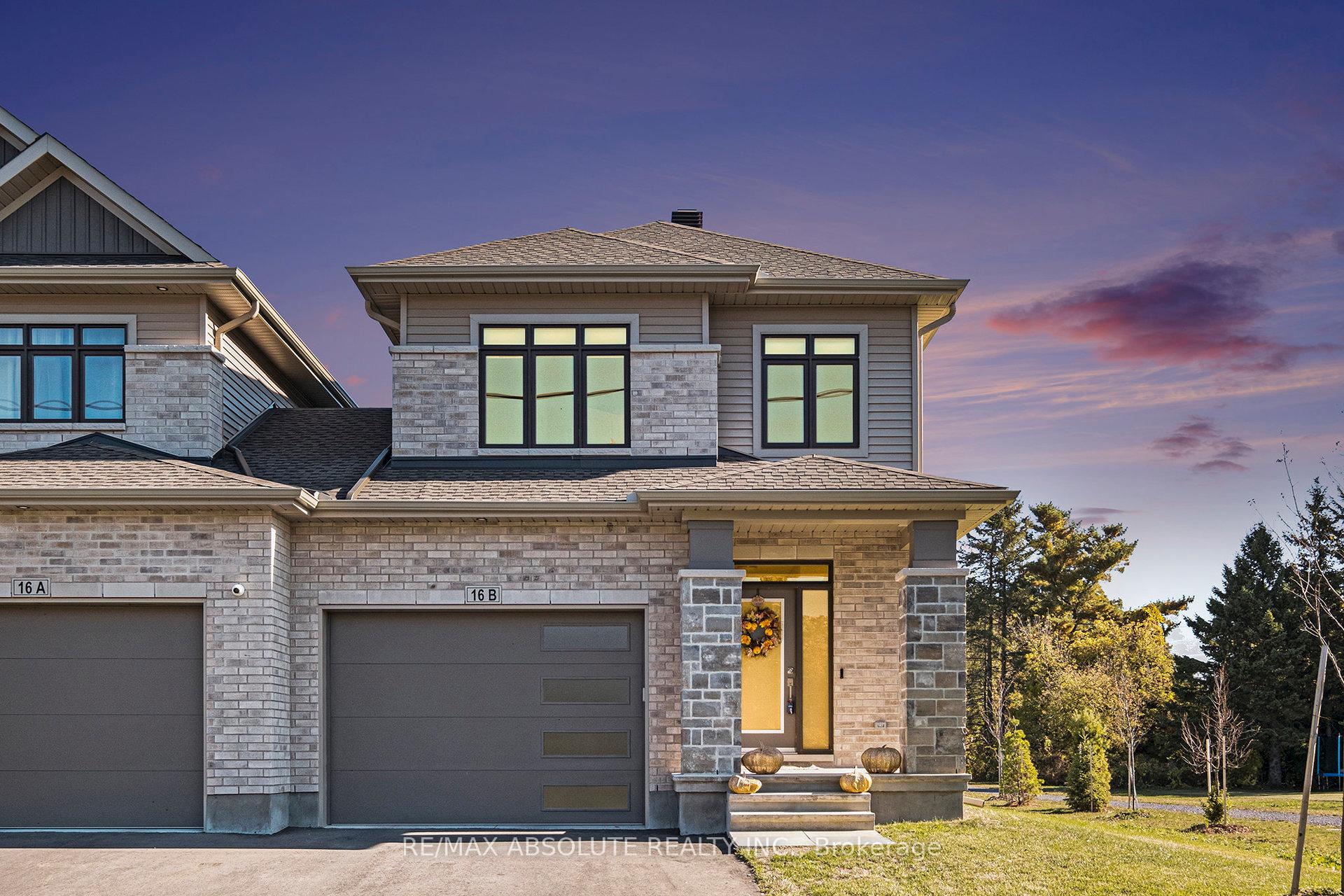 Photo 1 of 16B Cockburn Street, Ottawa, Richmond — HOMEH