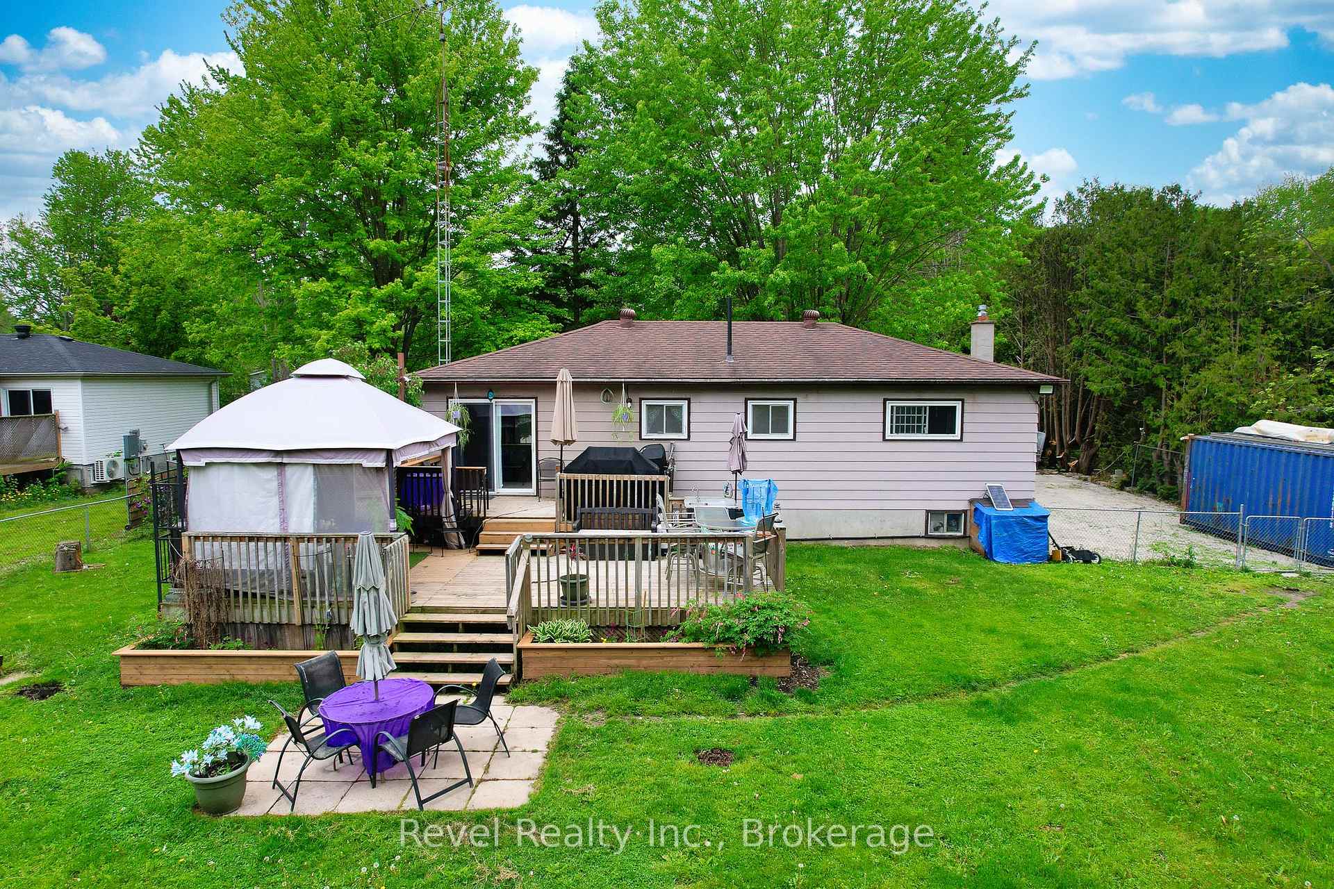 Photo 22 of 11 Innisfree Drive, Springwater, Rural Springwater — HOMEH