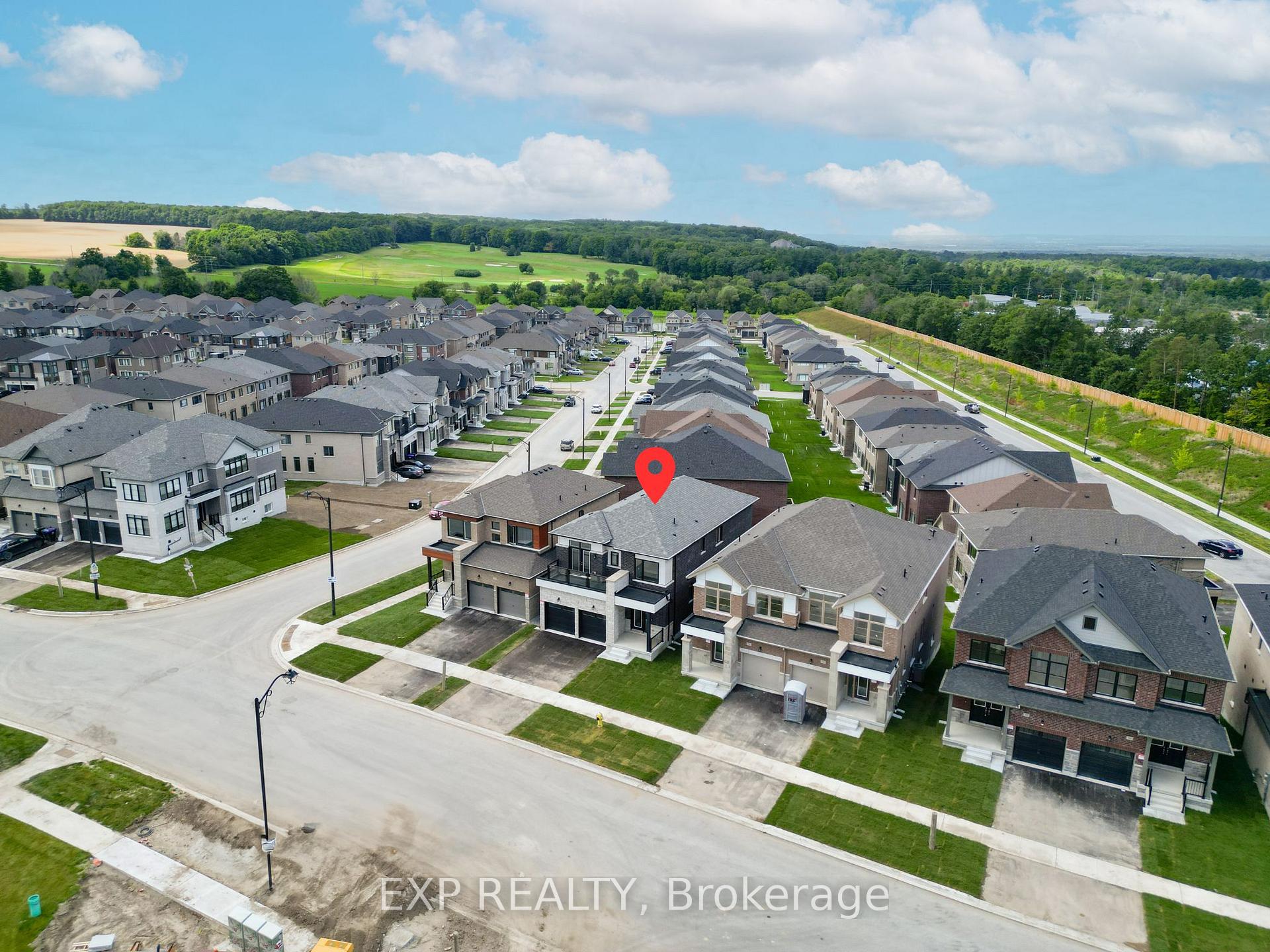 Photo 4 of 56 Bearberry Road, Springwater, Midhurst — HOMEH