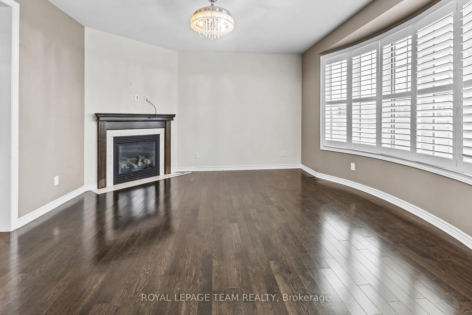 Photo 13 of 103 Coriolis Court, Ottawa, Stittsville (North) — HOMEH