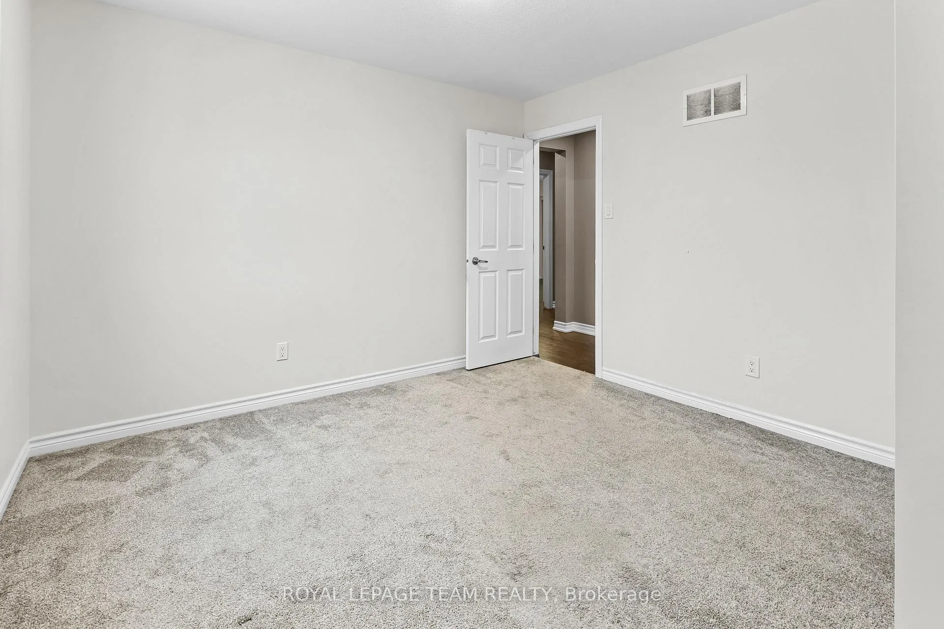 Photo 21 of 103 Coriolis Court, Ottawa, Stittsville (North) — HOMEH