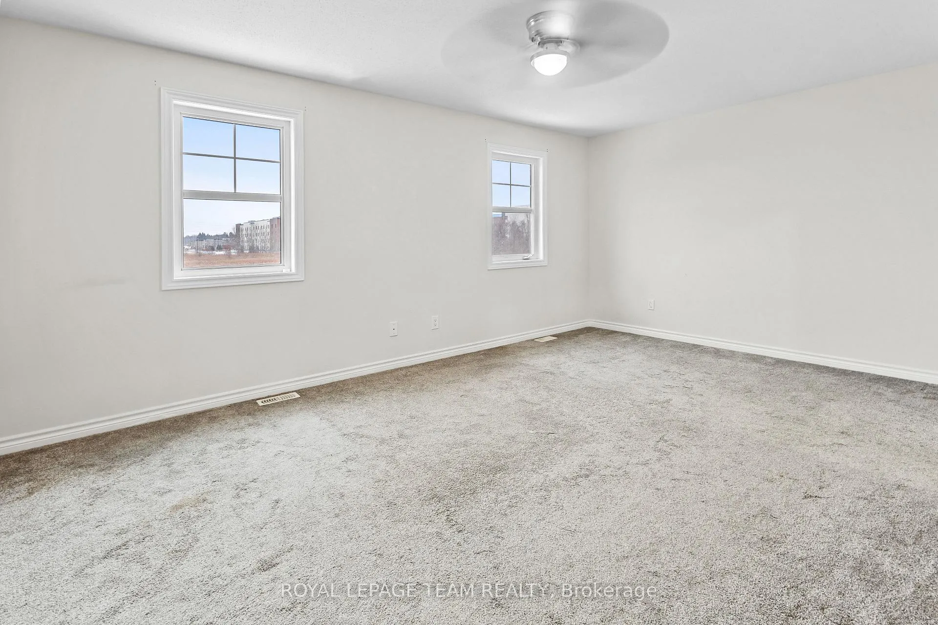 Photo 24 of 103 Coriolis Court, Ottawa, Stittsville (North) — HOMEH