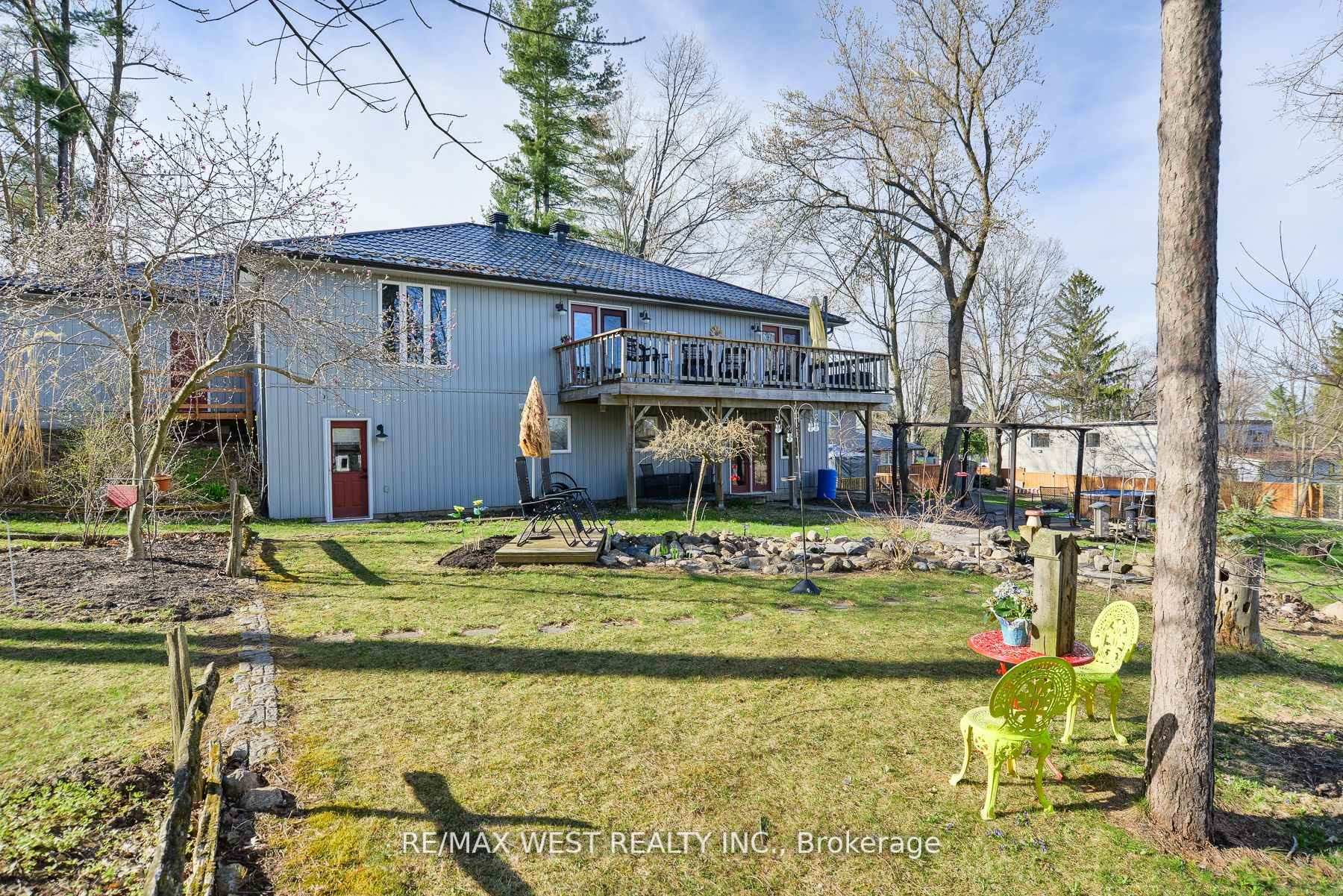 Photo 15 of 13 Albert Street W, Springwater, Hillsdale — HOMEH