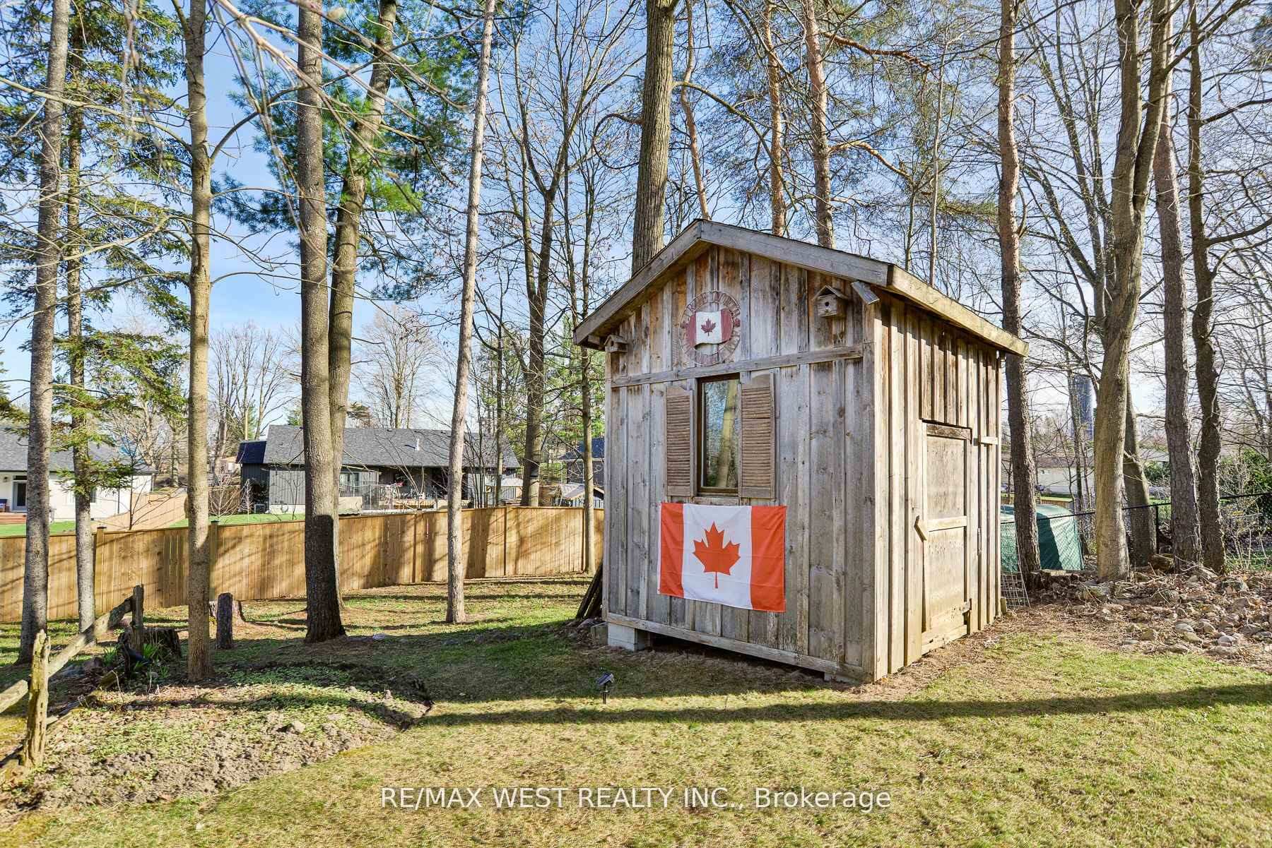 Photo 17 of 13 Albert Street W, Springwater, Hillsdale — HOMEH