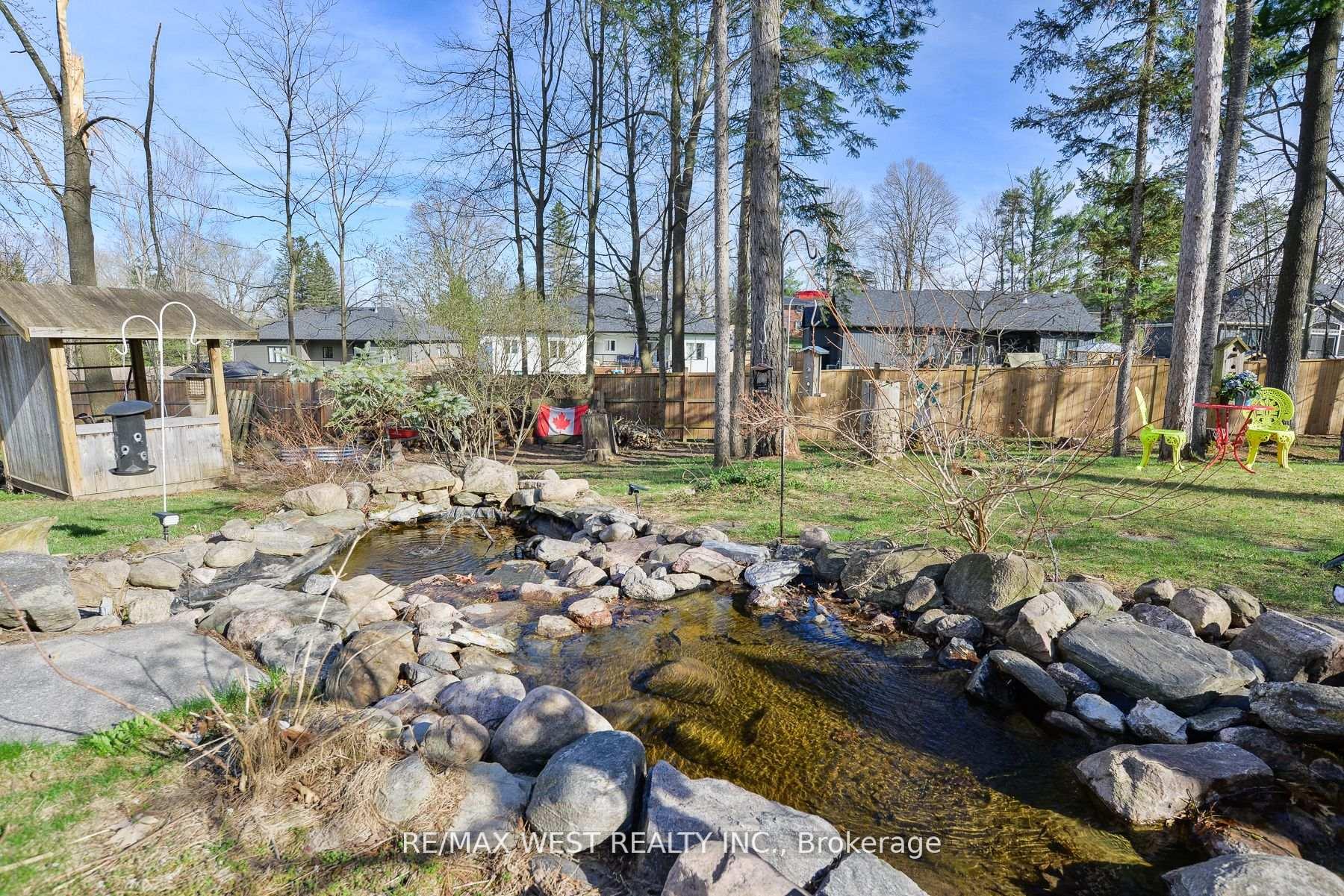 Photo 18 of 13 Albert Street W, Springwater, Hillsdale — HOMEH