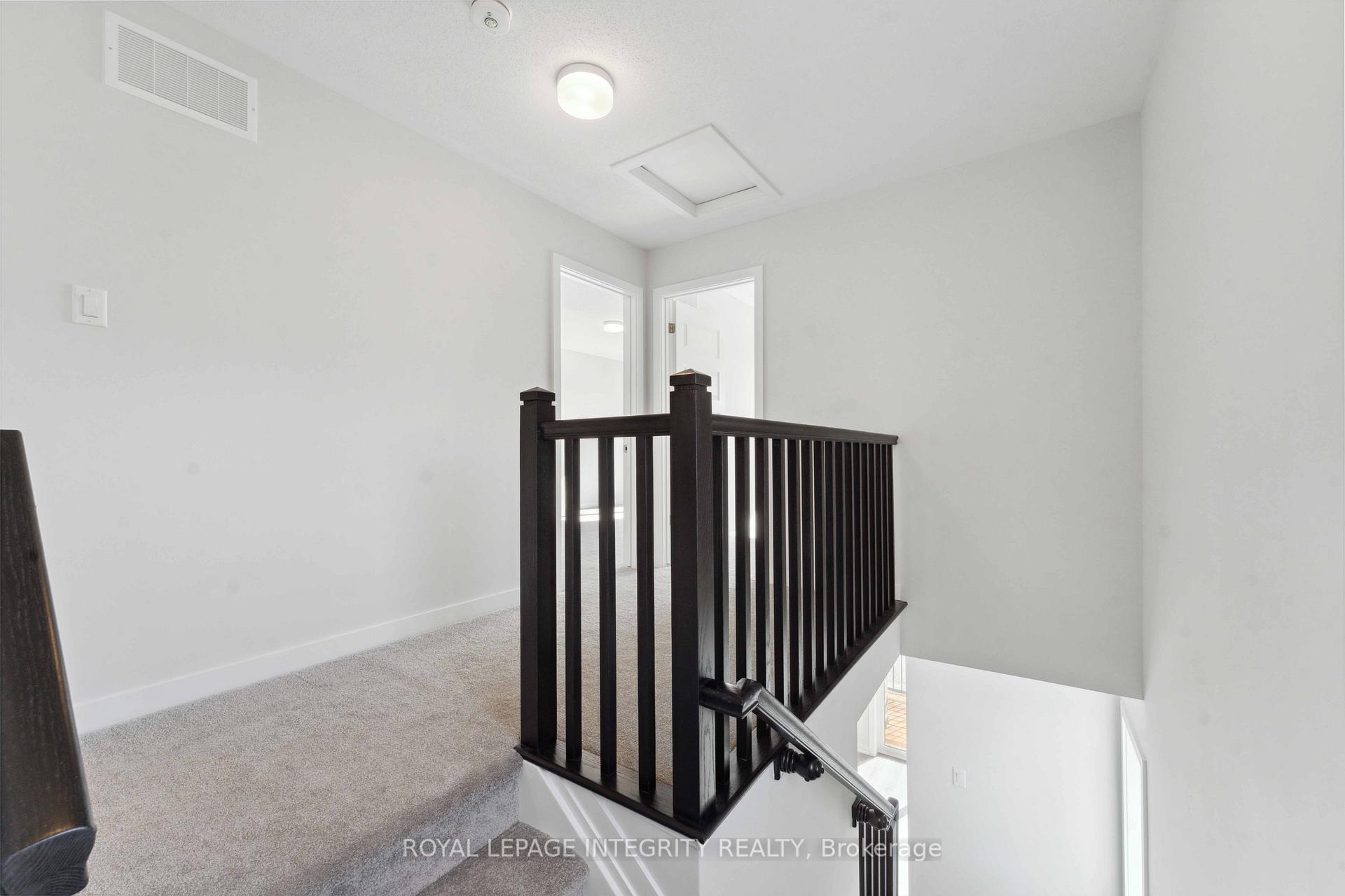 Photo 19 of 571 Woven Private, Ottawa, Stittsville (North) — HOMEH