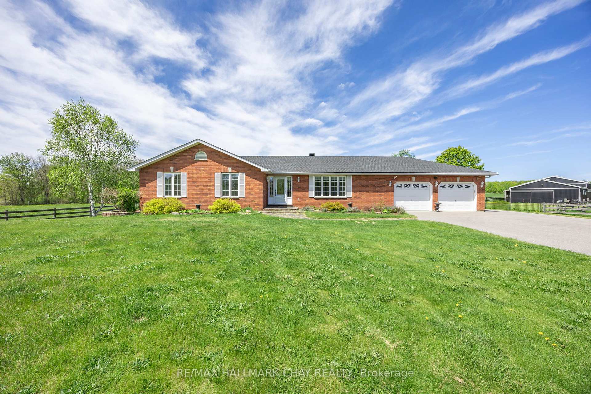 Photo 1 of 1846 Atkinson Road, Springwater, Rural Springwater — HOMEH