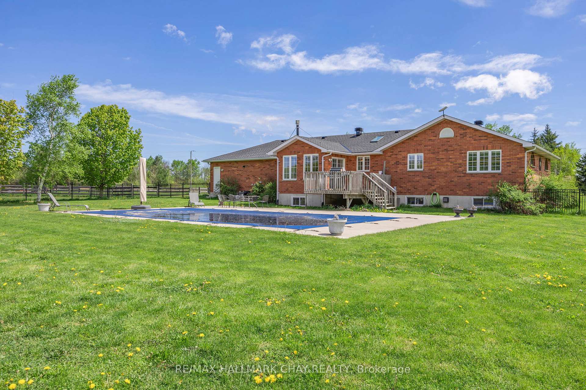 Photo 7 of 1846 Atkinson Road, Springwater, Rural Springwater — HOMEH