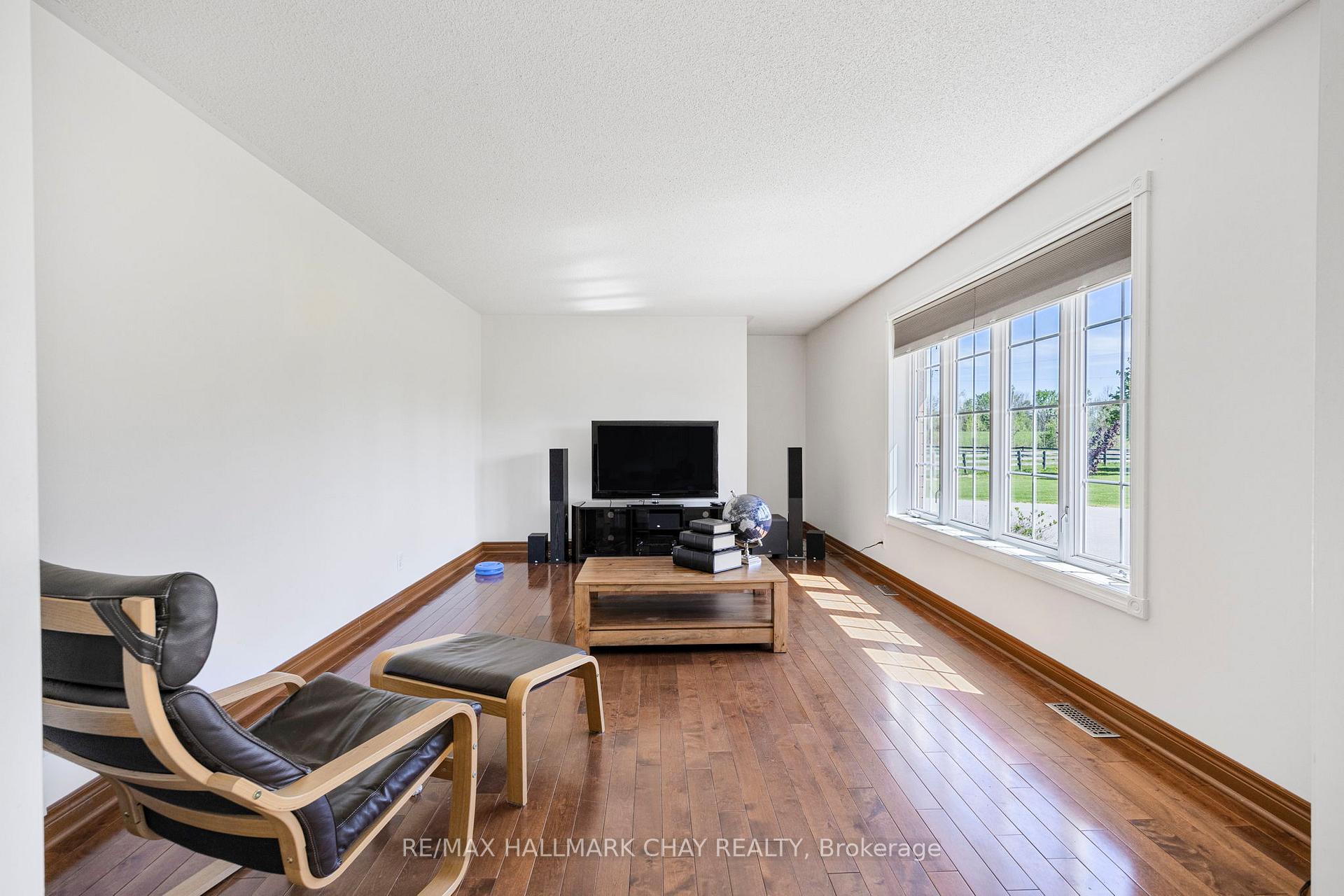 Photo 17 of 1846 Atkinson Road, Springwater, Rural Springwater — HOMEH