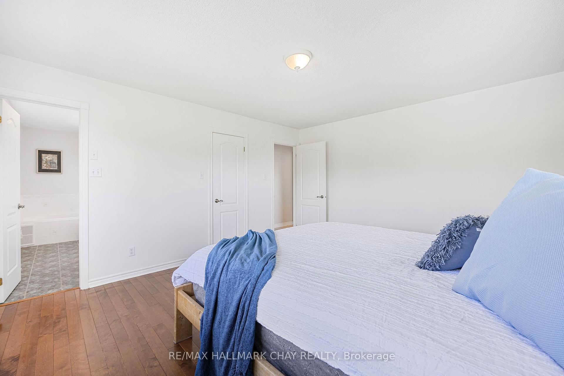 Photo 22 of 1846 Atkinson Road, Springwater, Rural Springwater — HOMEH