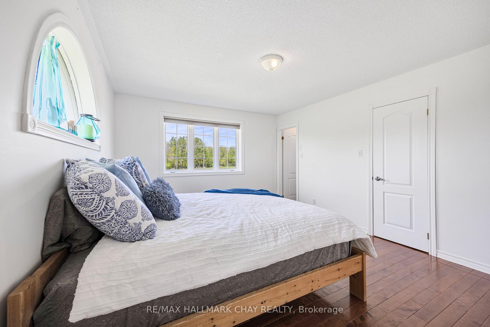 Photo 24 of 1846 Atkinson Road, Springwater, Rural Springwater — HOMEH