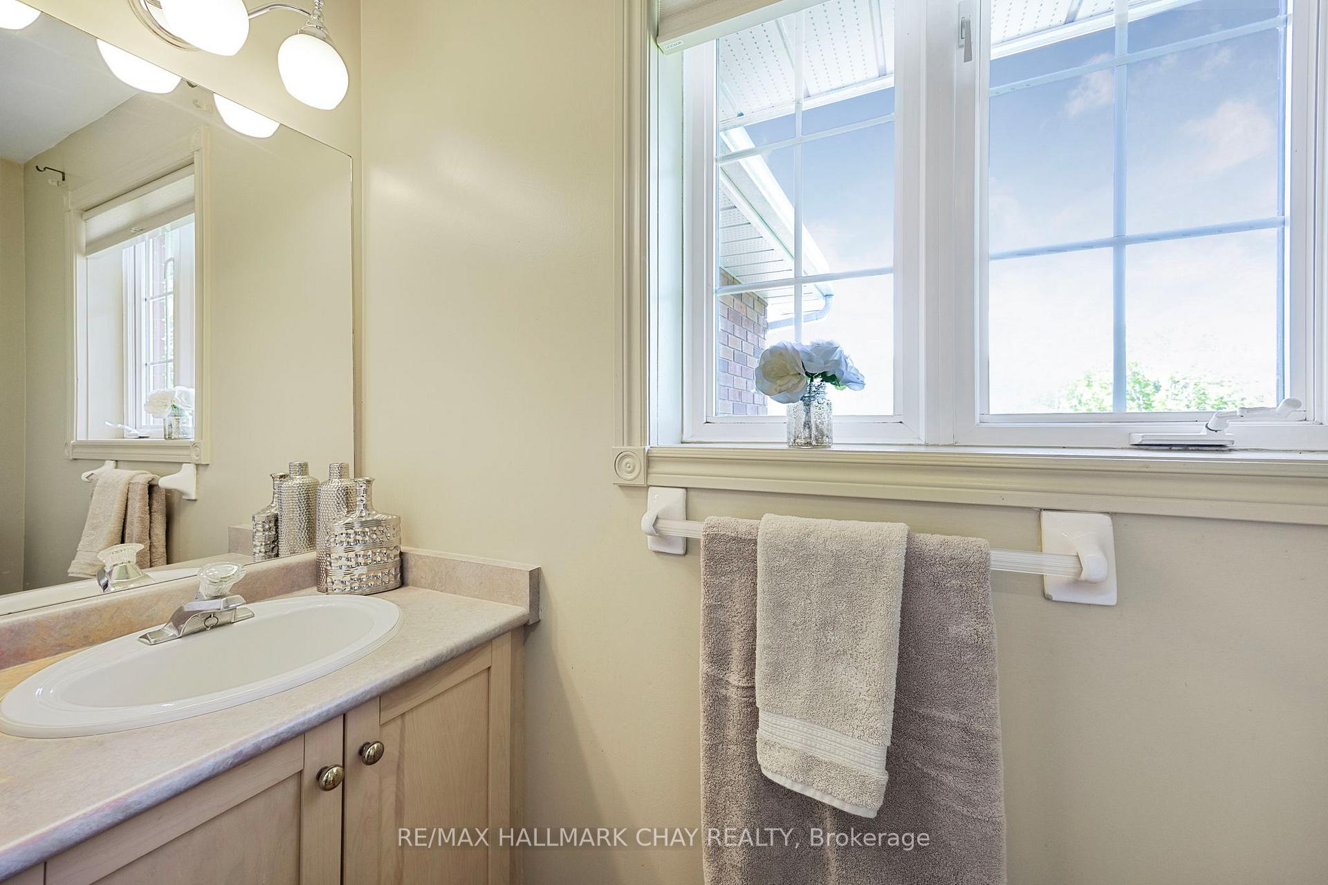 Photo 36 of 1846 Atkinson Road, Springwater, Rural Springwater — HOMEH