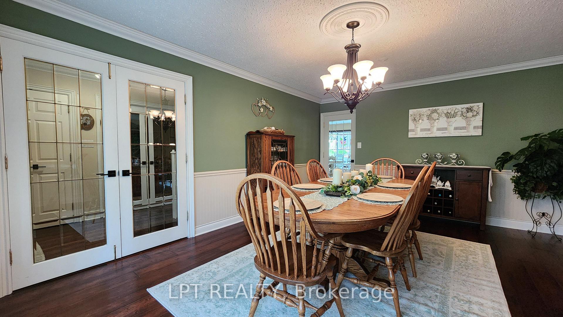 Photo 5 of 16 Idlewood Drive, Springwater, Midhurst — HOMEH