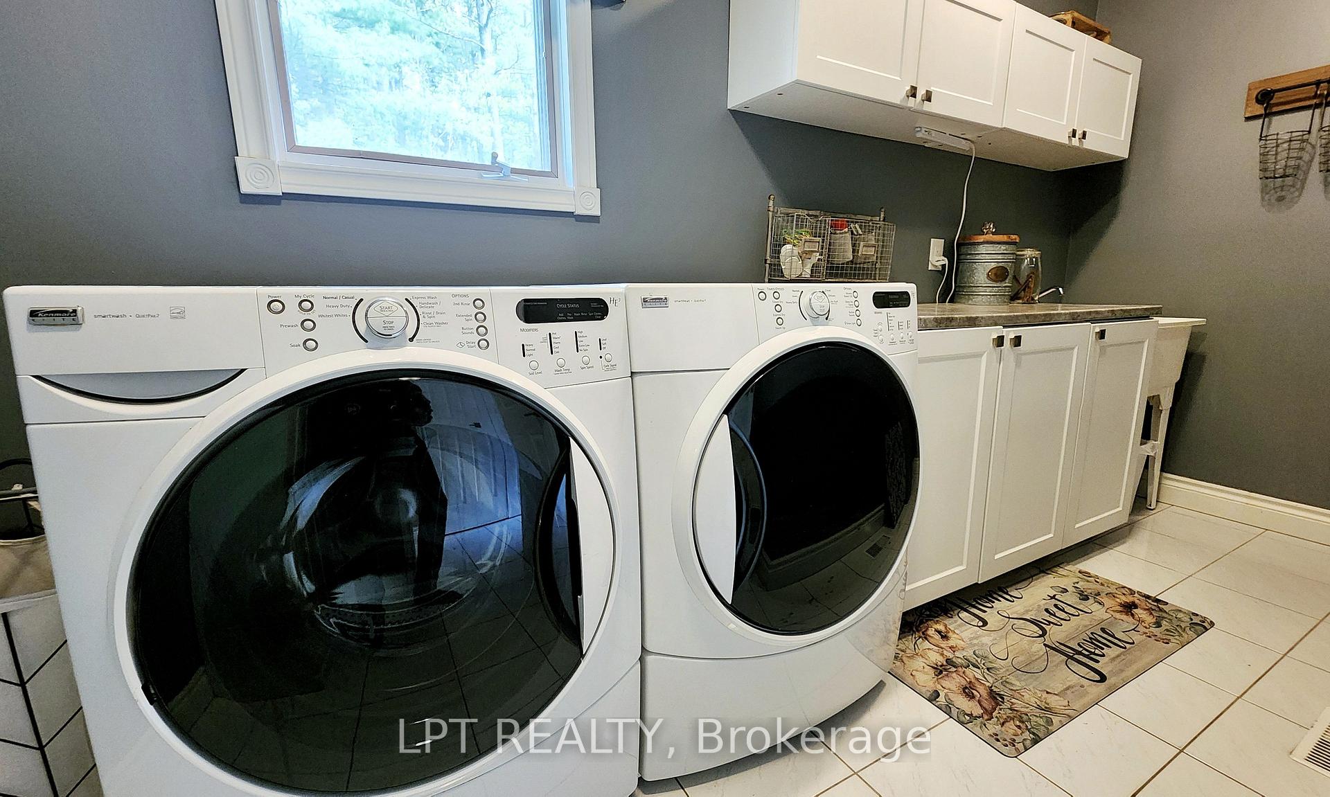 Photo 12 of 16 Idlewood Drive, Springwater, Midhurst — HOMEH