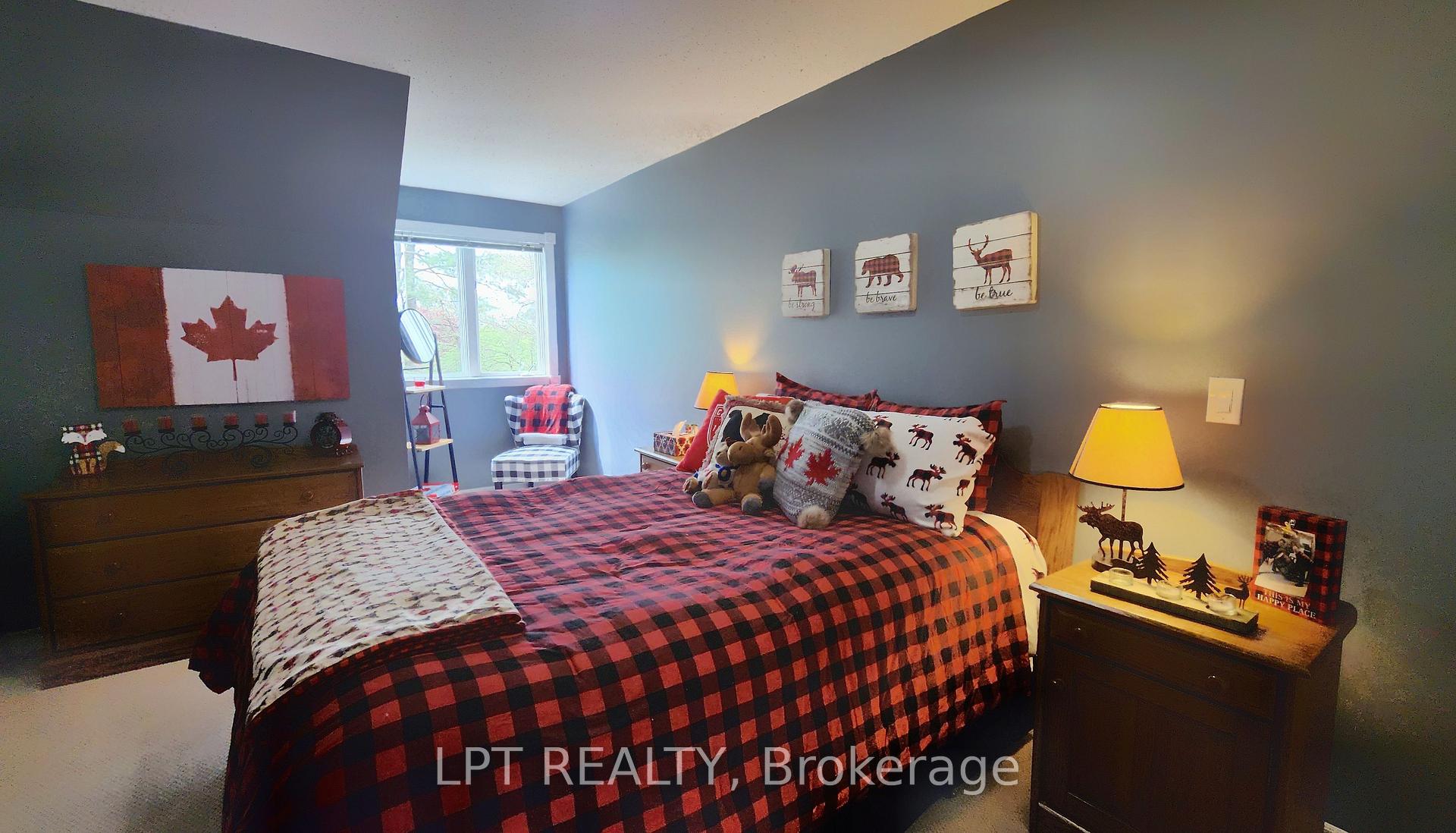 Photo 25 of 16 Idlewood Drive, Springwater, Midhurst — HOMEH