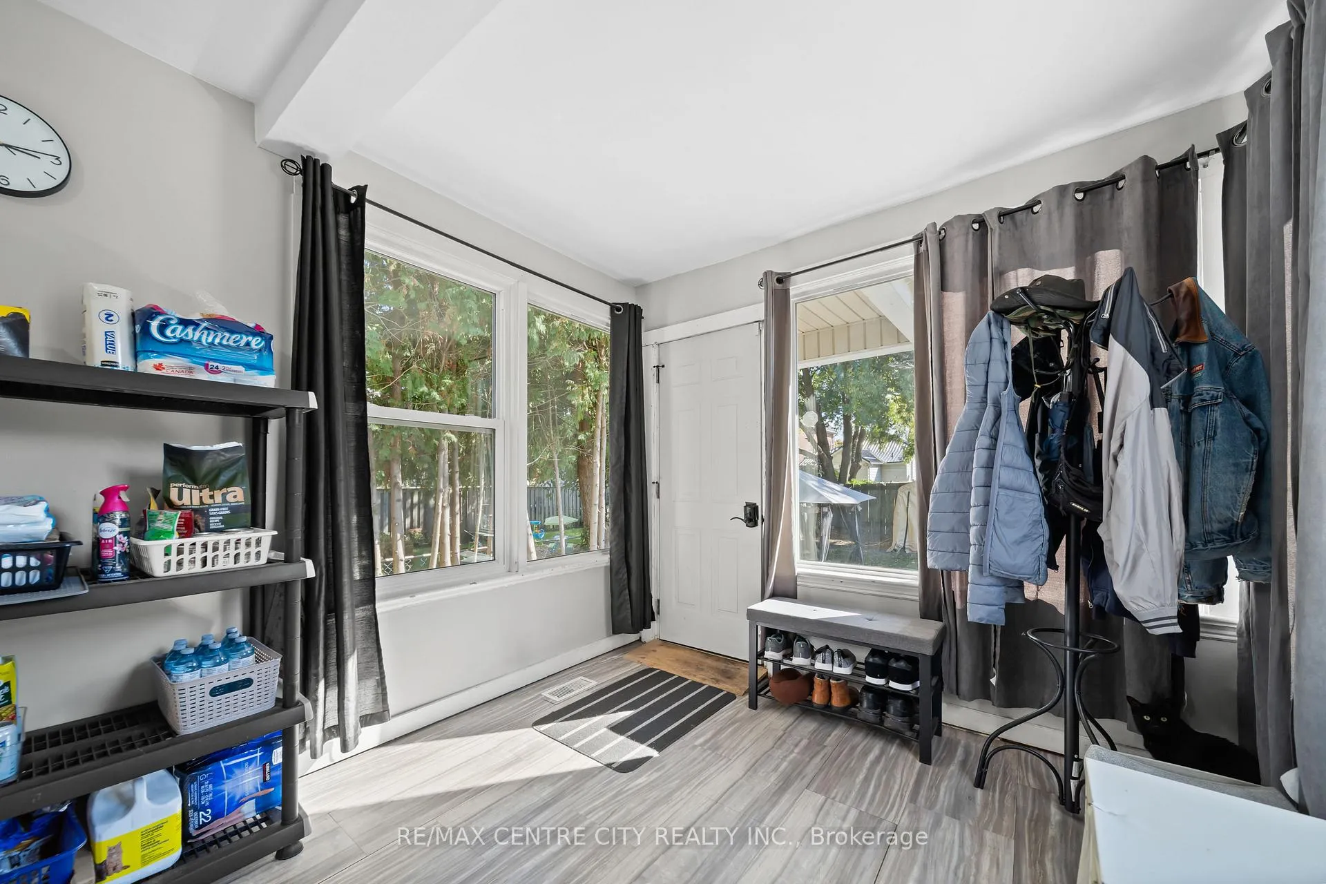 Photo 16 of 174 Centre Street, St. Thomas — HOMEH