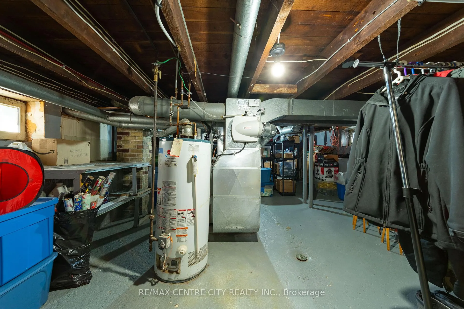Photo 18 of 174 Centre Street, St. Thomas — HOMEH