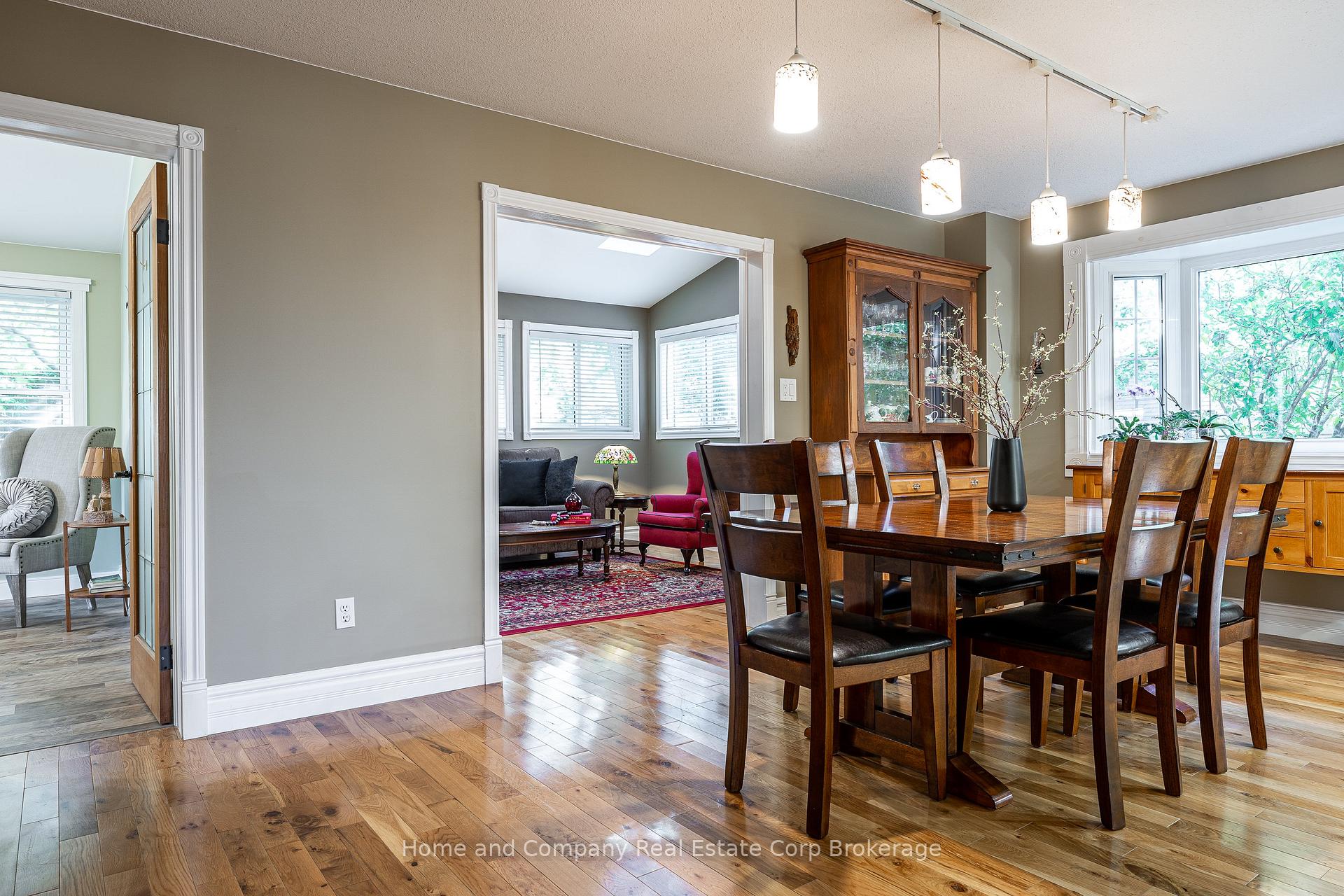 Photo 11 of 25 Water Street, Stratford — HOMEH