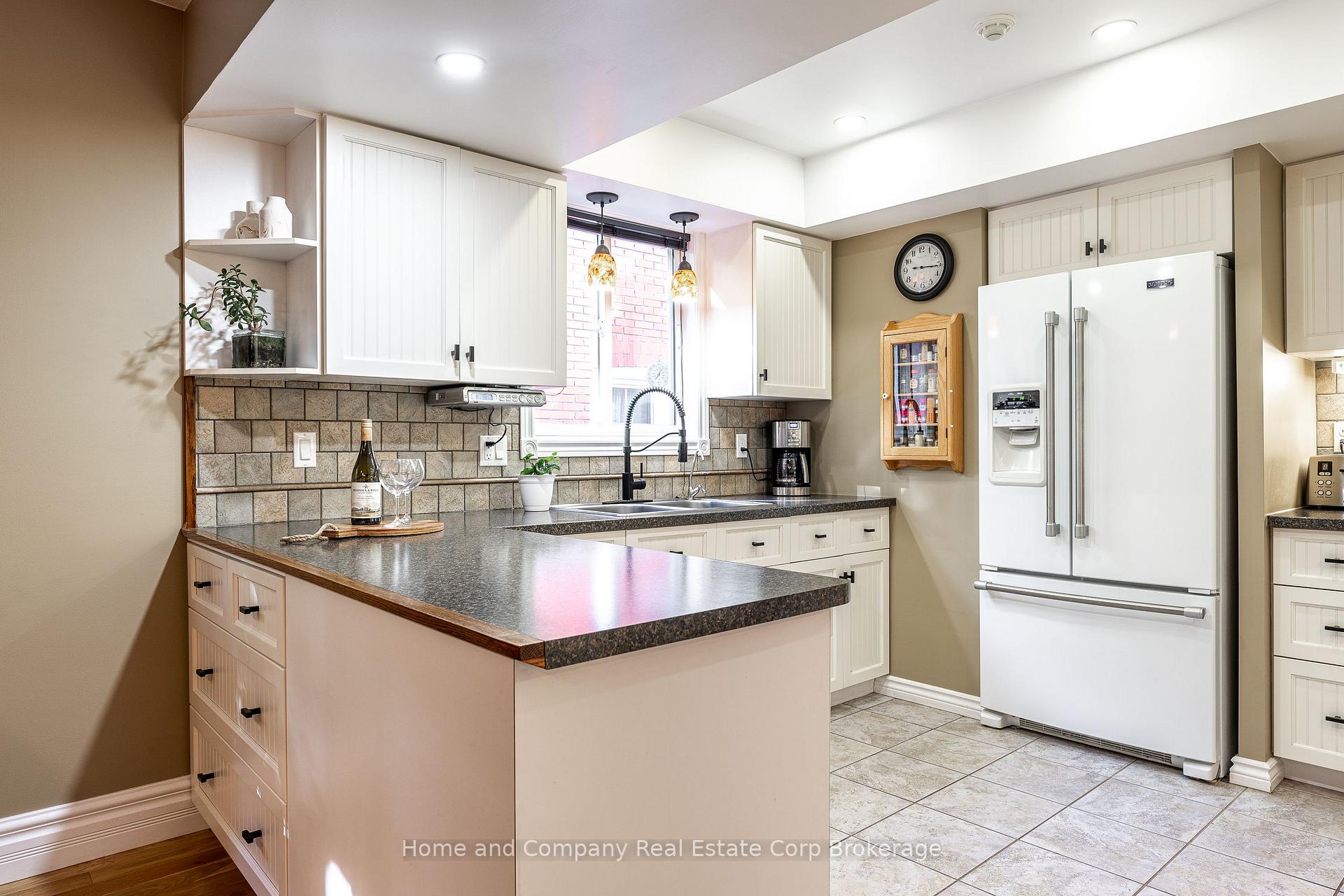 Photo 14 of 25 Water Street, Stratford — HOMEH