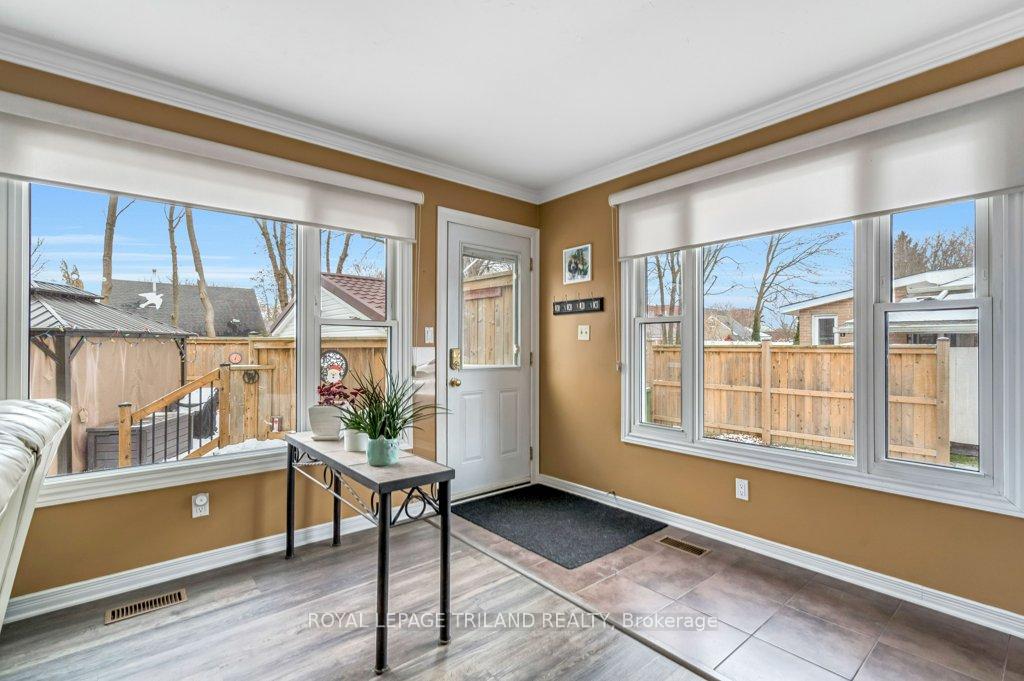 Photo 20 of 20 Dieppe Drive, St. Thomas — HOMEH