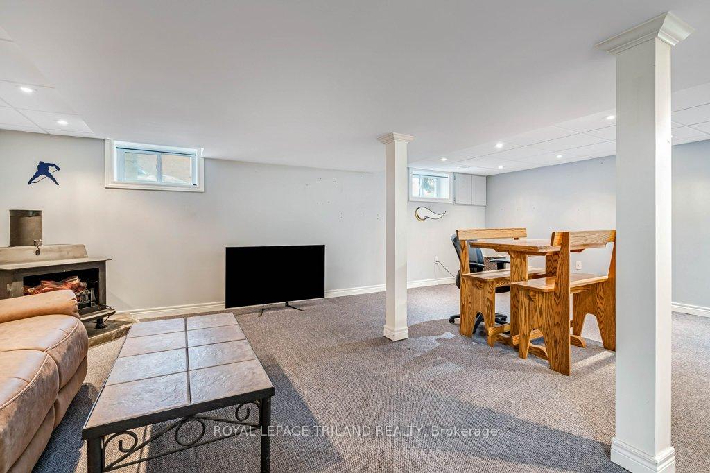Photo 33 of 20 Dieppe Drive, St. Thomas — HOMEH