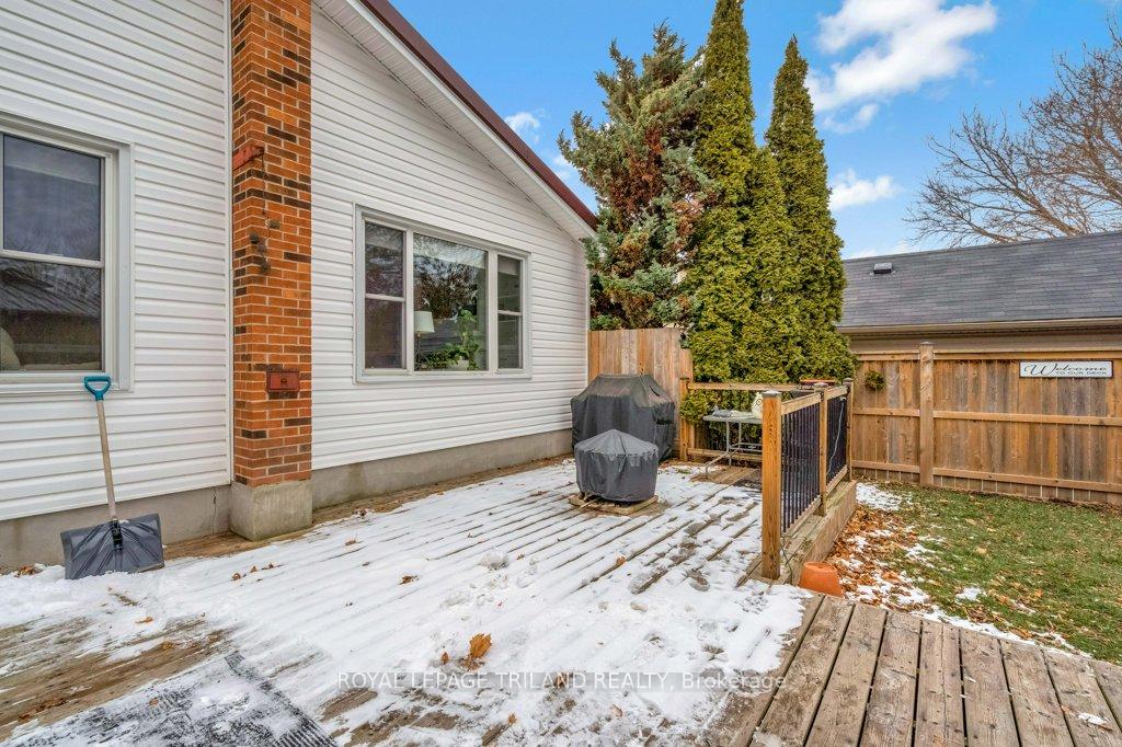 Photo 36 of 20 Dieppe Drive, St. Thomas — HOMEH