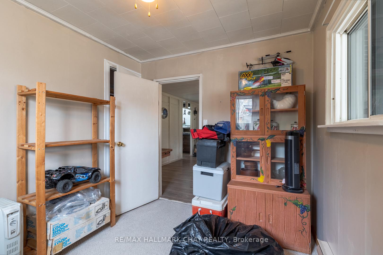 Photo 7 of 1761 County Road 92, Springwater, Rural Springwater — HOMEH