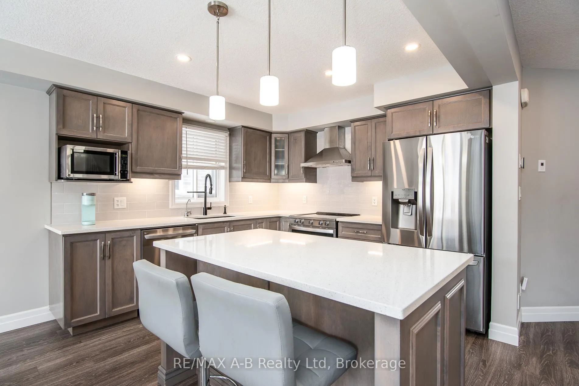 Photo 12 of 31 Davidson Drive, Stratford — HOMEH