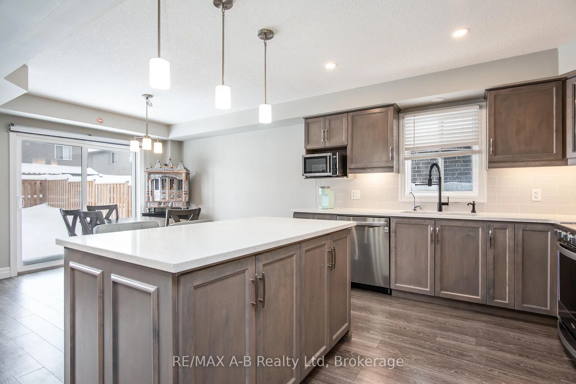 Photo 13 of 31 Davidson Drive, Stratford — HOMEH