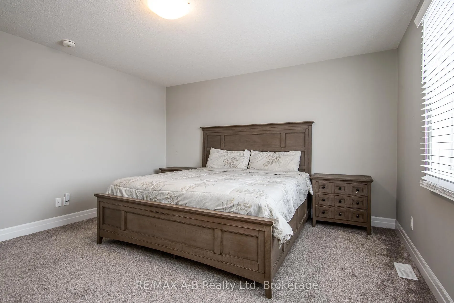 Photo 21 of 31 Davidson Drive, Stratford — HOMEH