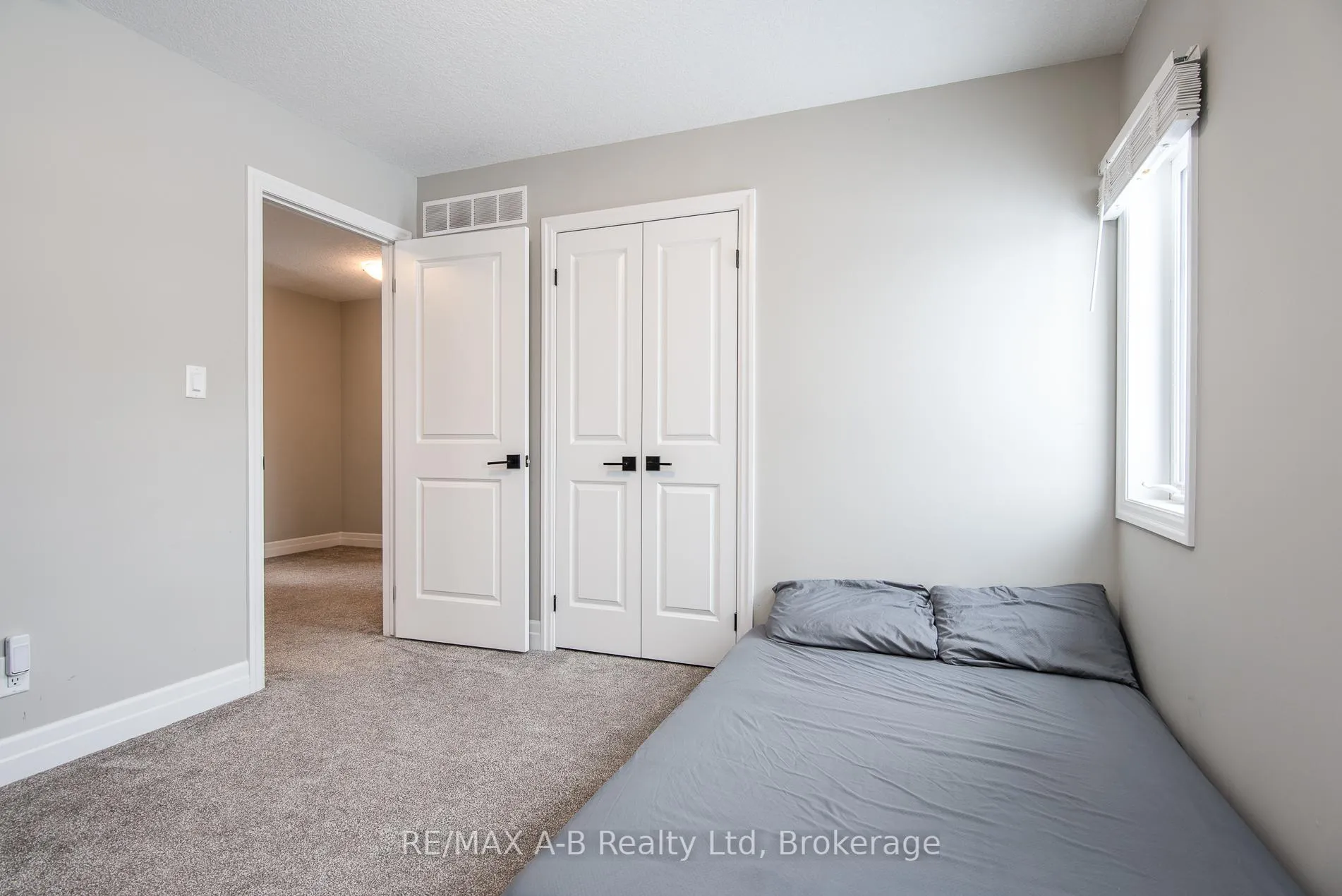 Photo 27 of 31 Davidson Drive, Stratford — HOMEH