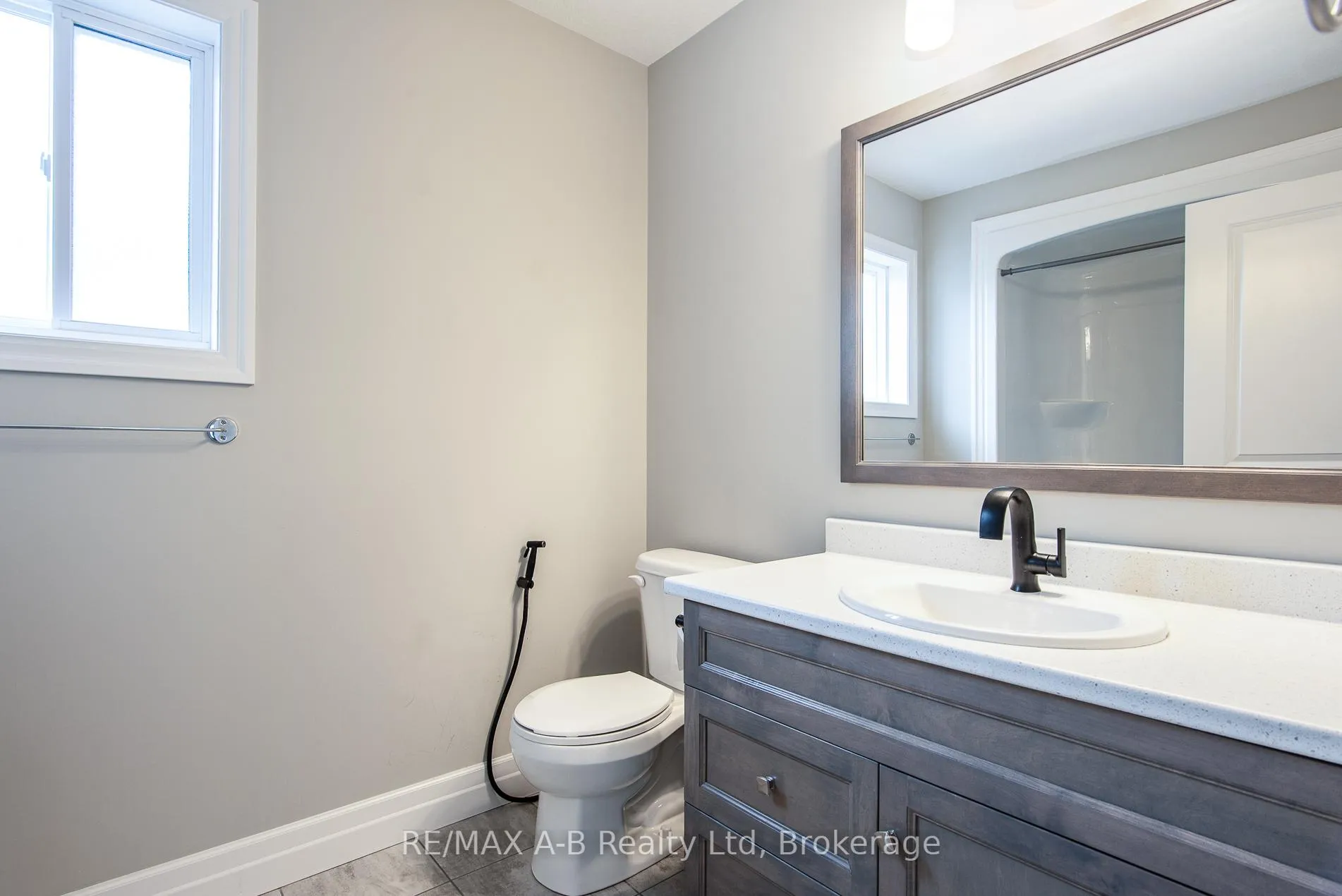 Photo 30 of 31 Davidson Drive, Stratford — HOMEH