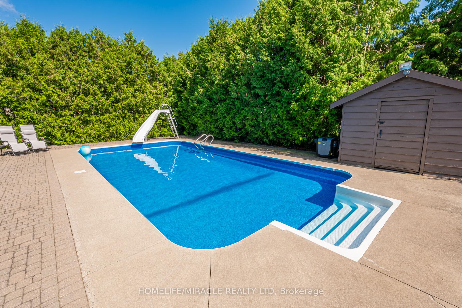 Photo 47 of 71 Nicholson Crescent, Springwater, Snow Valley — HOMEH